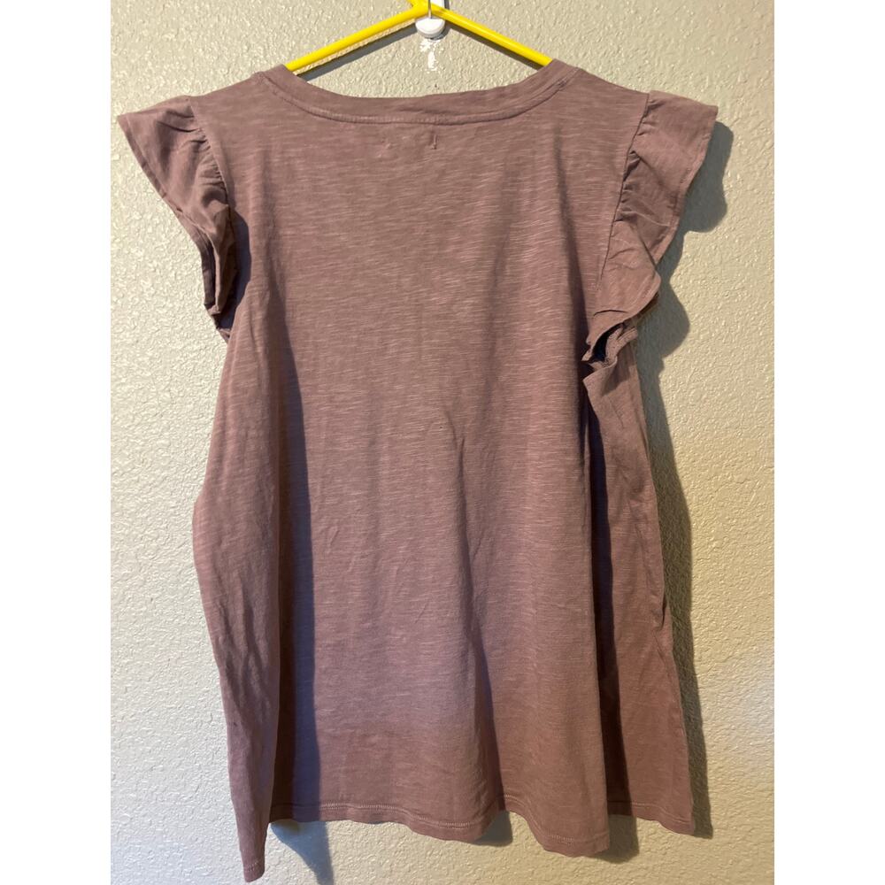 Maurices sleeveless blouse size extra large. - Picture 3 of 4